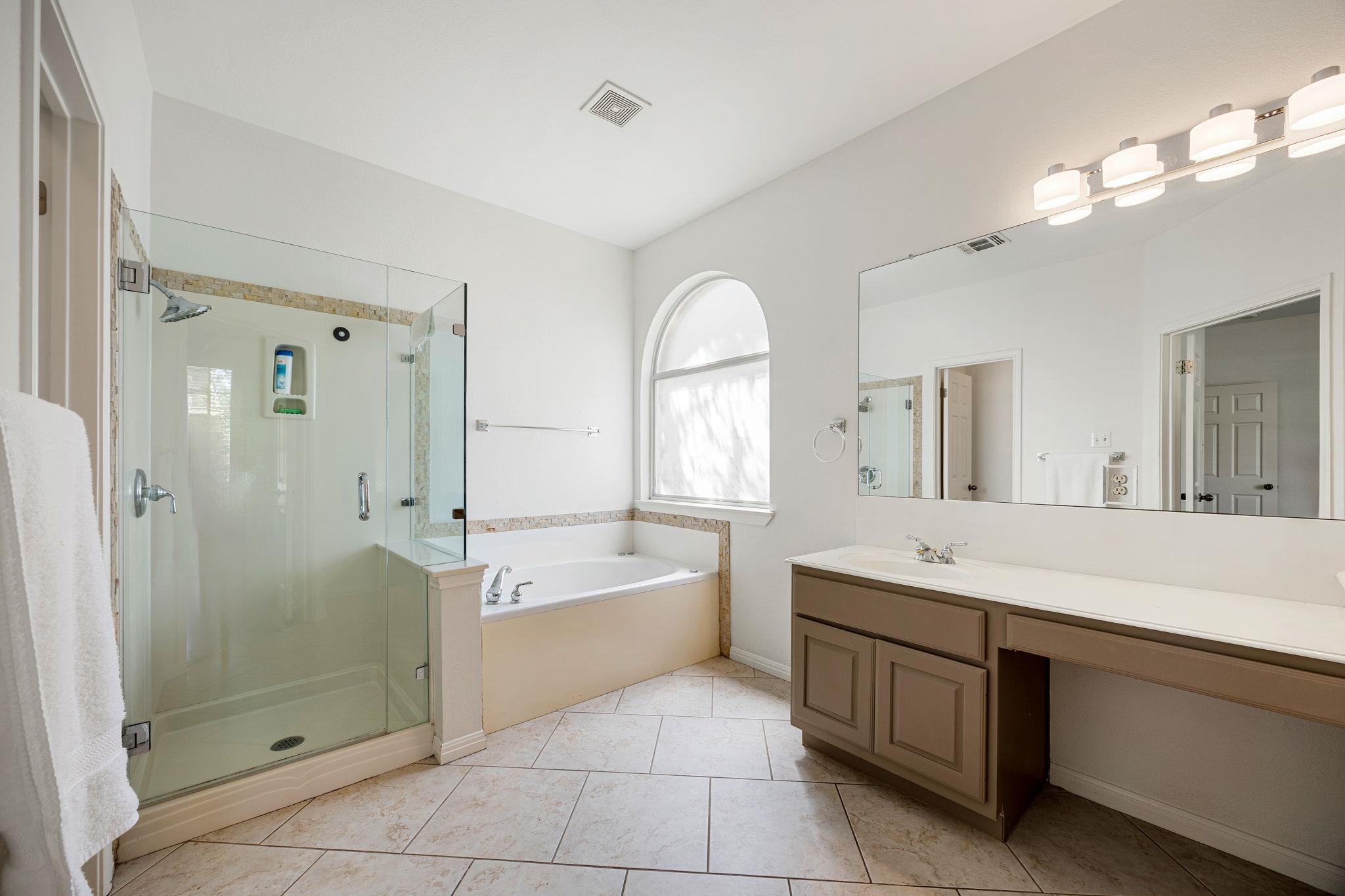 516 Oakwood Blvd, Round Rock, TX 78681