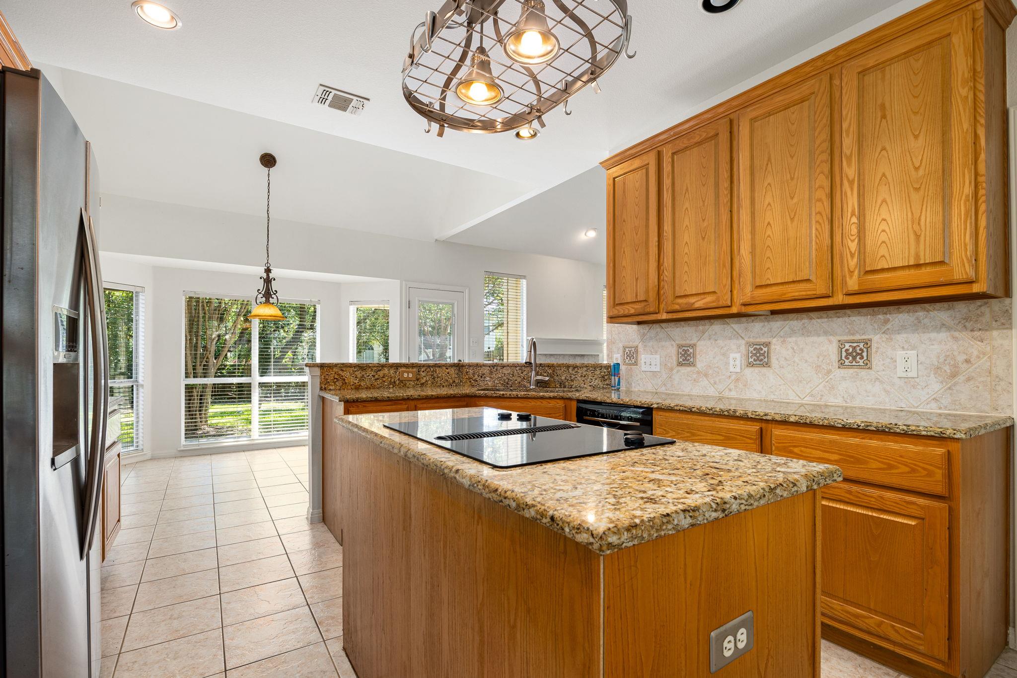 516 Oakwood Blvd, Round Rock, TX 78681