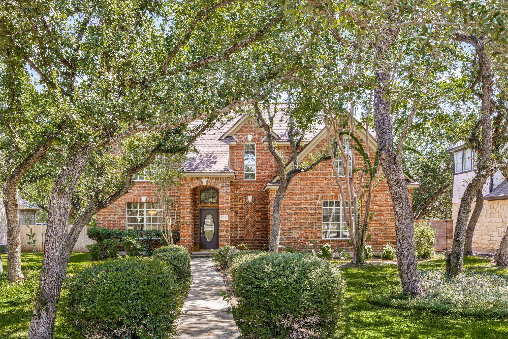 516 Oakwood Blvd, Round Rock, TX 78681