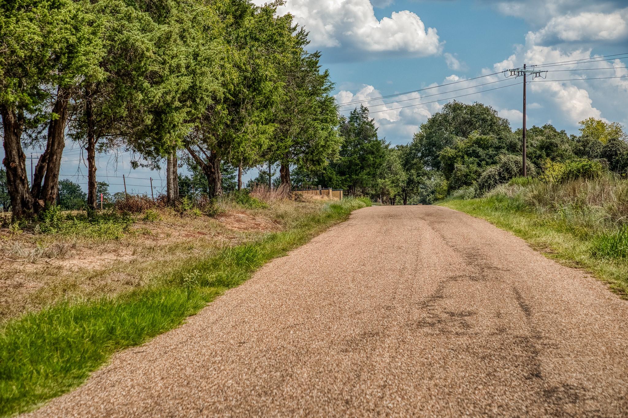 8671 County Road 324, Caldwell, TX 77836