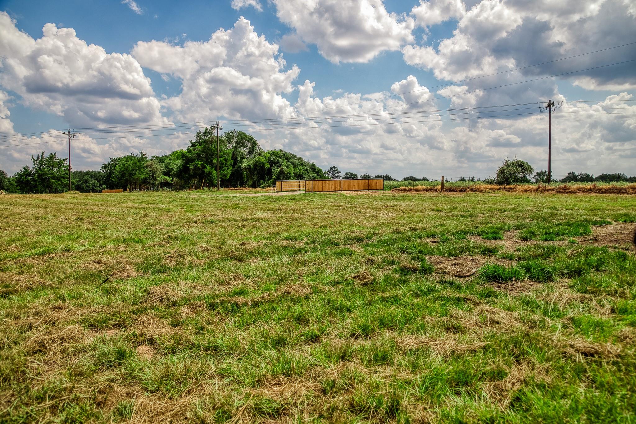 8671 County Road 324, Caldwell, TX 77836