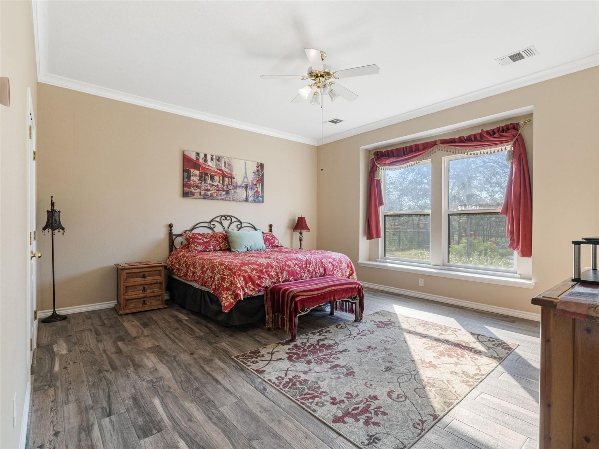 1010 Wild Flower, Floresville, TX 78114