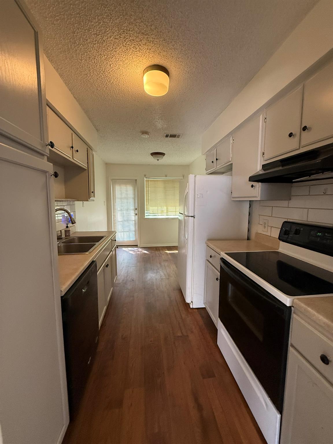 3405 Willowrun Cv # B, Austin, TX 78704