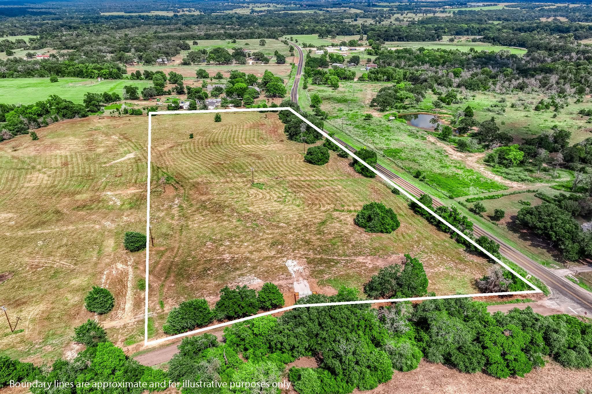 8753 County Road 324, Caldwell, TX 77836