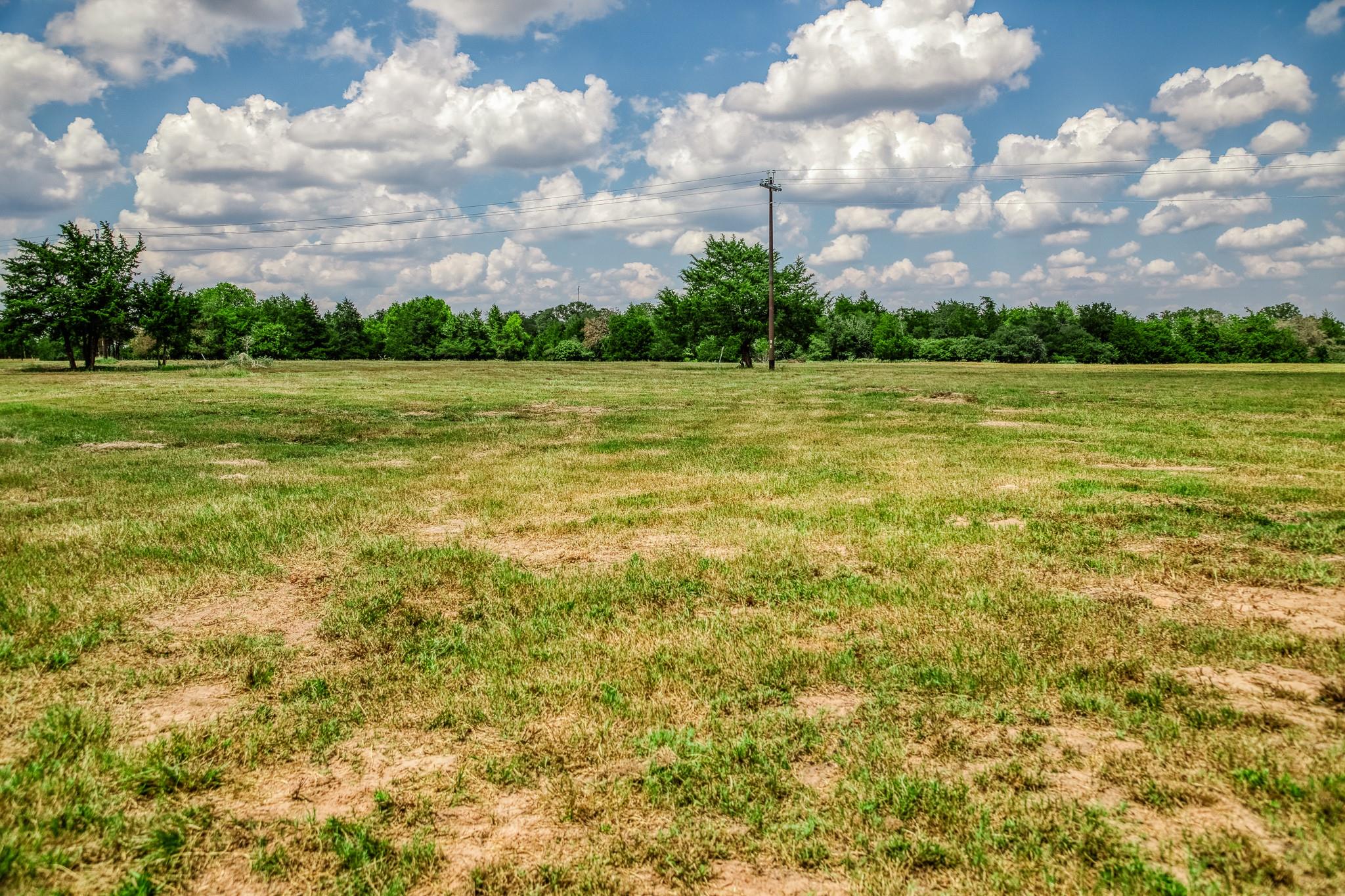 8753 County Road 324, Caldwell, TX 77836