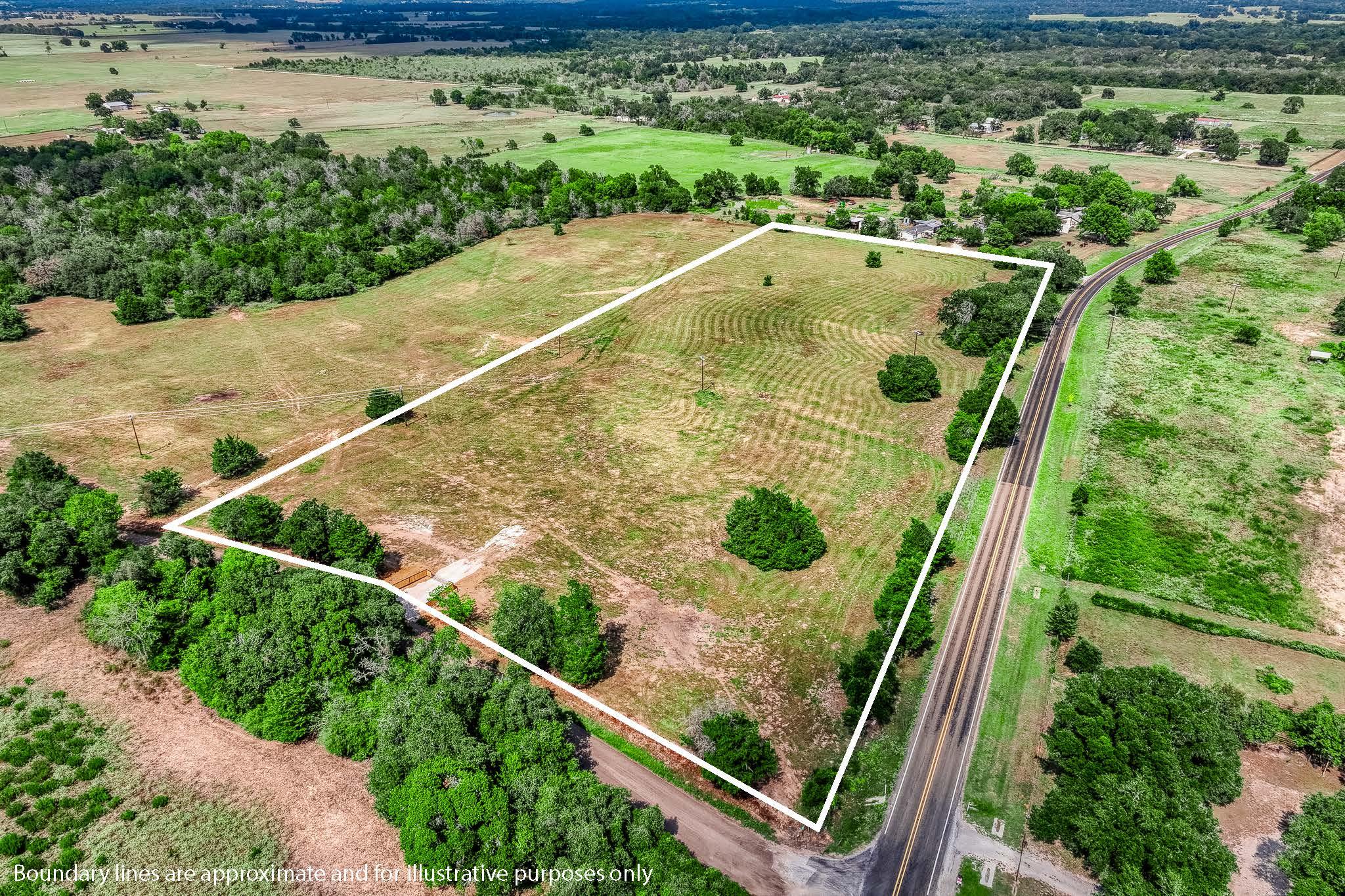 8753 County Road 324, Caldwell, TX 77836