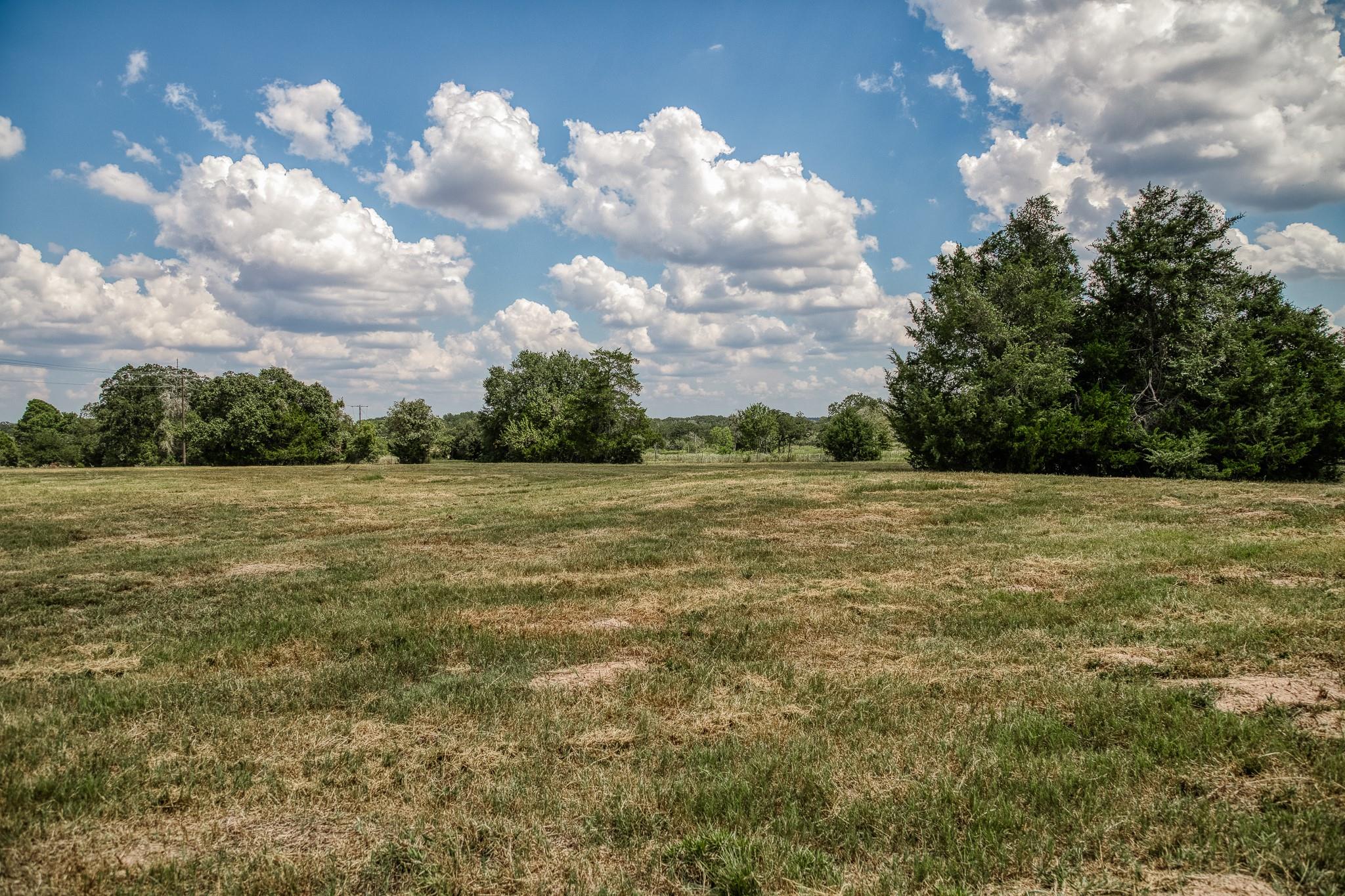 8753 County Road 324, Caldwell, TX 77836