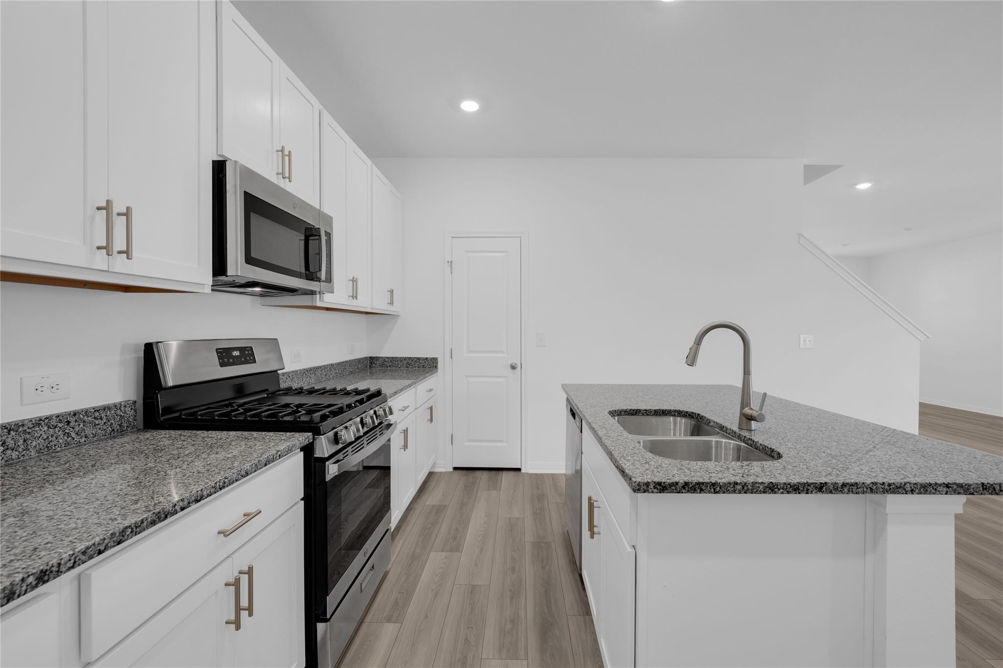 5701 Beverly Prairie Rd, Del Valle, TX 78617