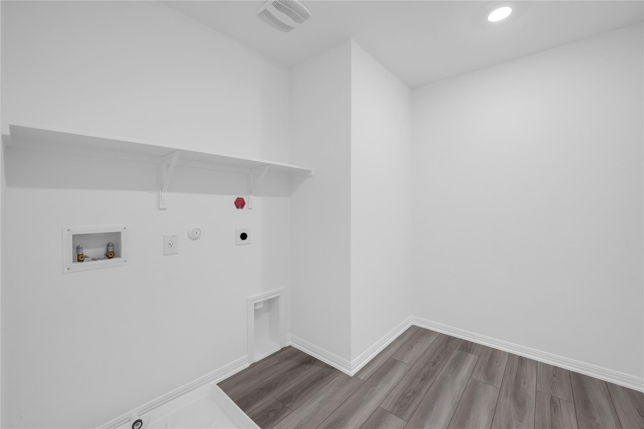 5701 Beverly Prairie Rd, Del Valle, TX 78617