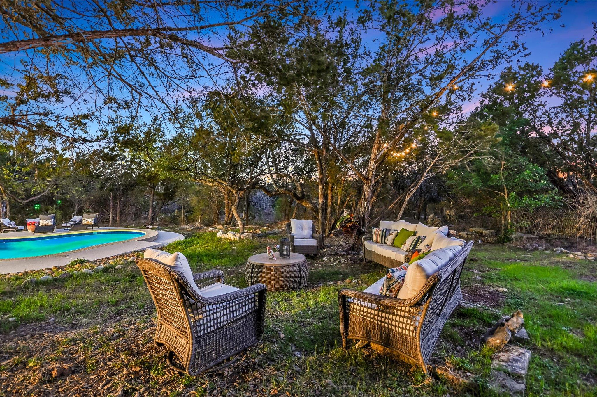 335 Deer Creek Dr, San Marcos, TX 78666