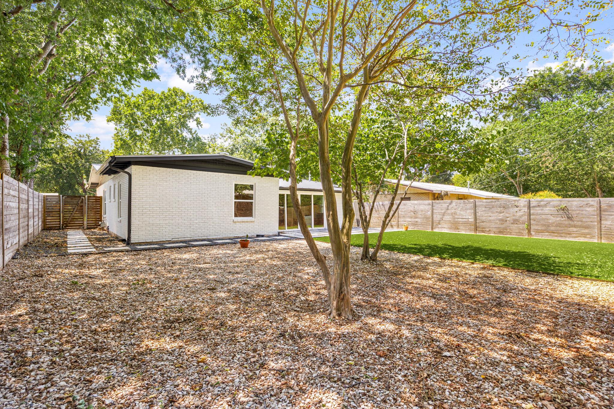 1006 Alegria Rd, Austin, TX 78757