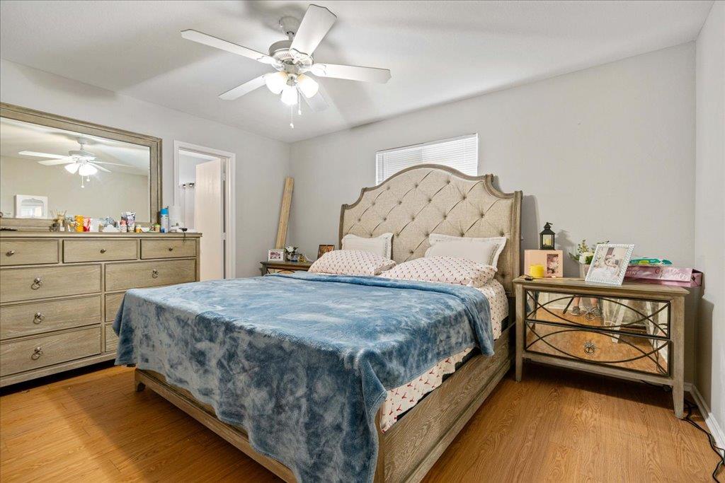 238 Saint Marys Dr, Hutto, TX 78634