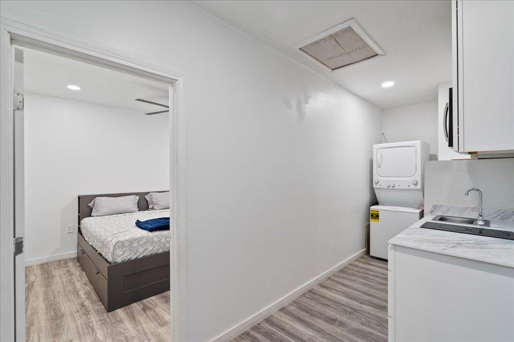 238 Saint Marys Dr, Hutto, TX 78634