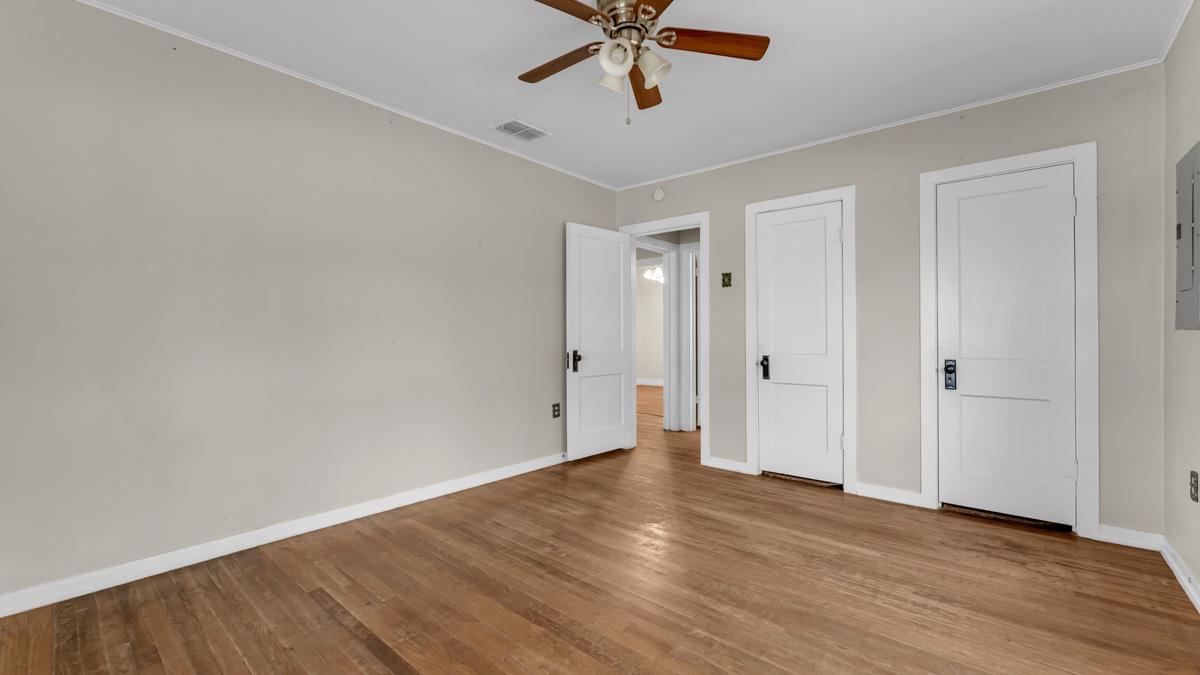 406 E Graves St, Burnet, TX 78611