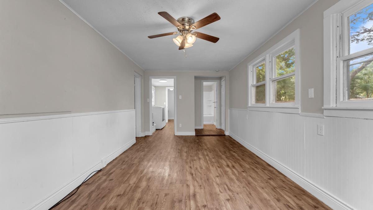 406 E Graves St, Burnet, TX 78611