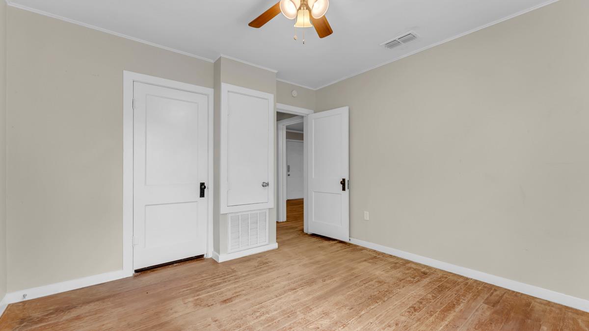 406 E Graves St, Burnet, TX 78611