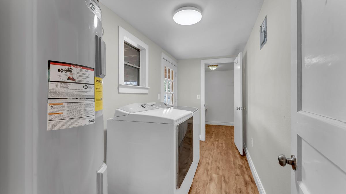 406 E Graves St, Burnet, TX 78611