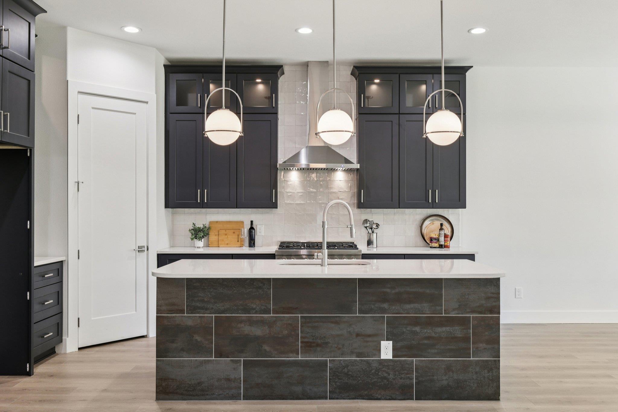 125 Colby Canyon Dr, Burnet, TX 78611