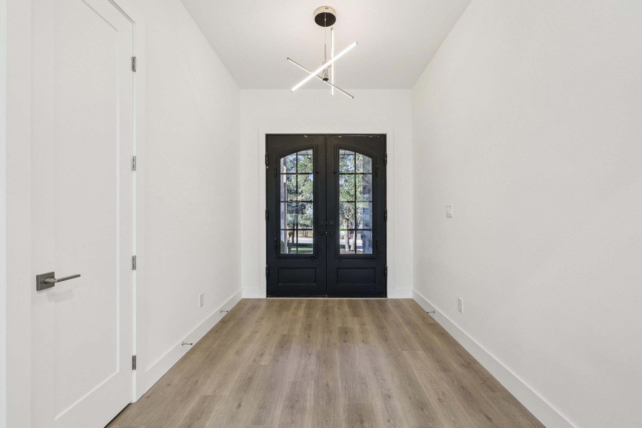 125 Colby Canyon Dr, Burnet, TX 78611