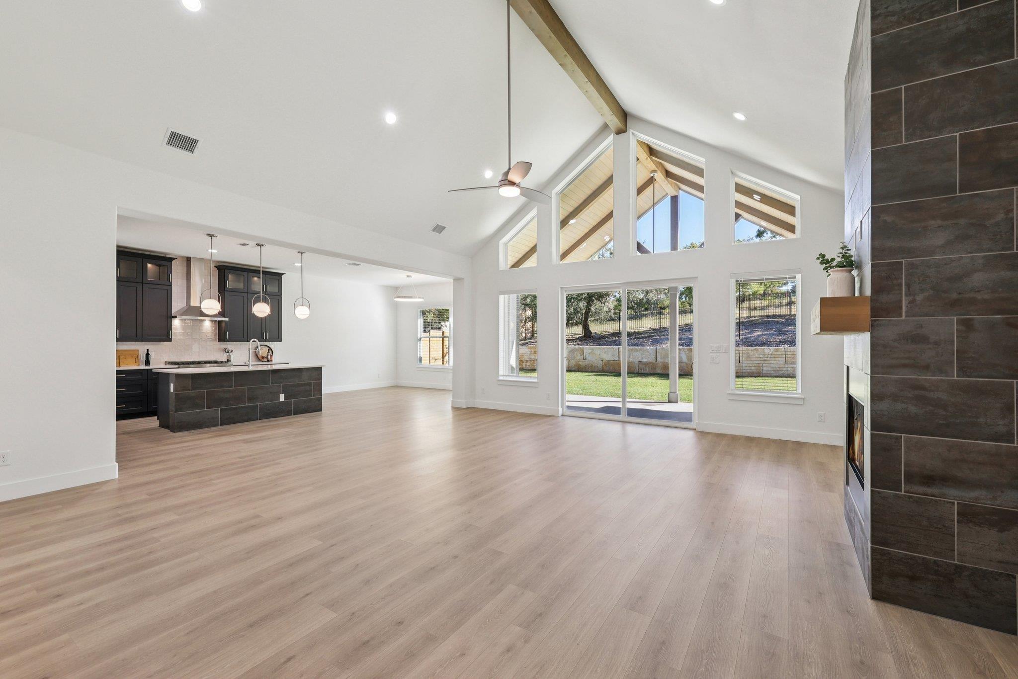 125 Colby Canyon Dr, Burnet, TX 78611