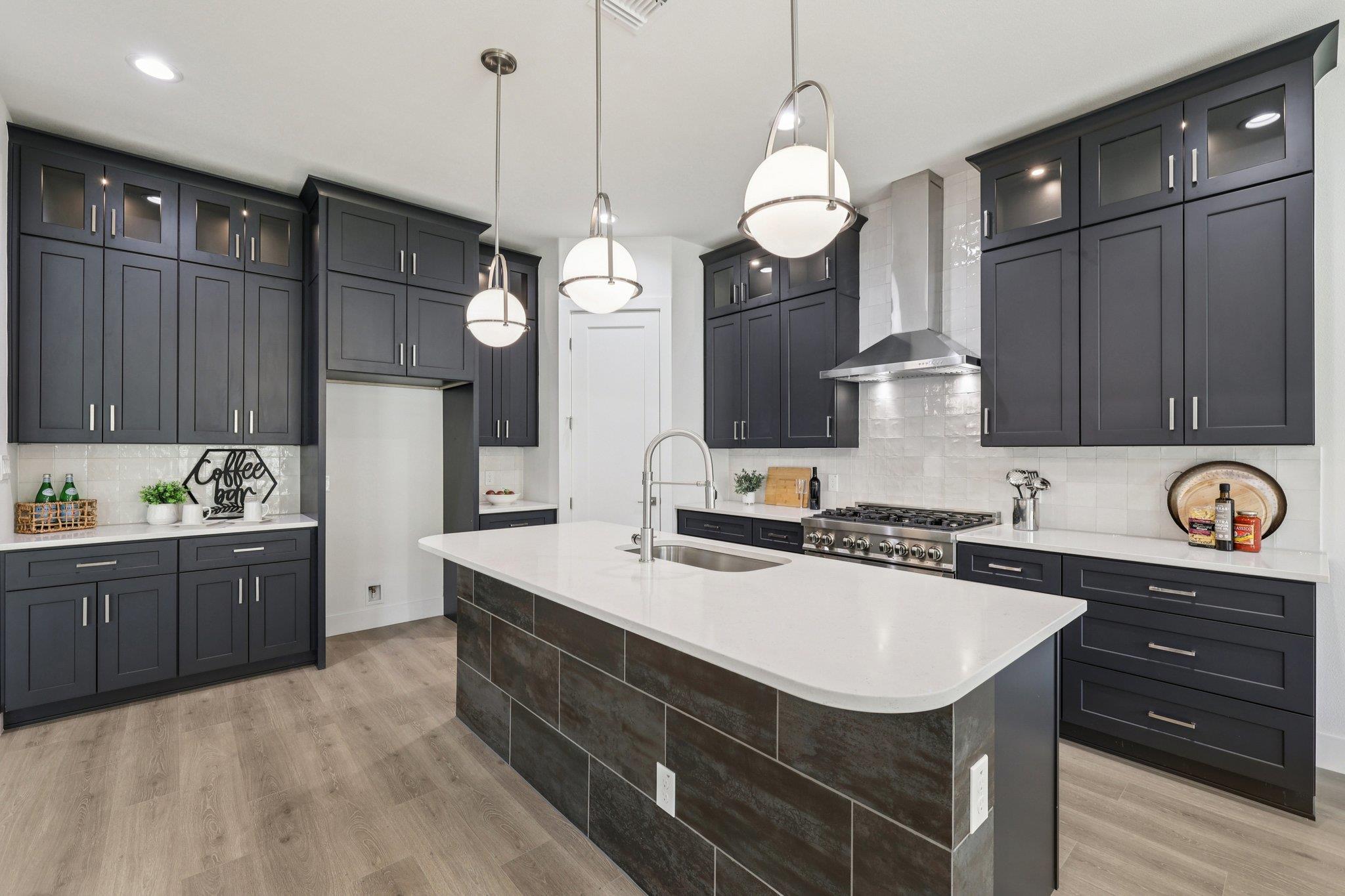 125 Colby Canyon Dr, Burnet, TX 78611