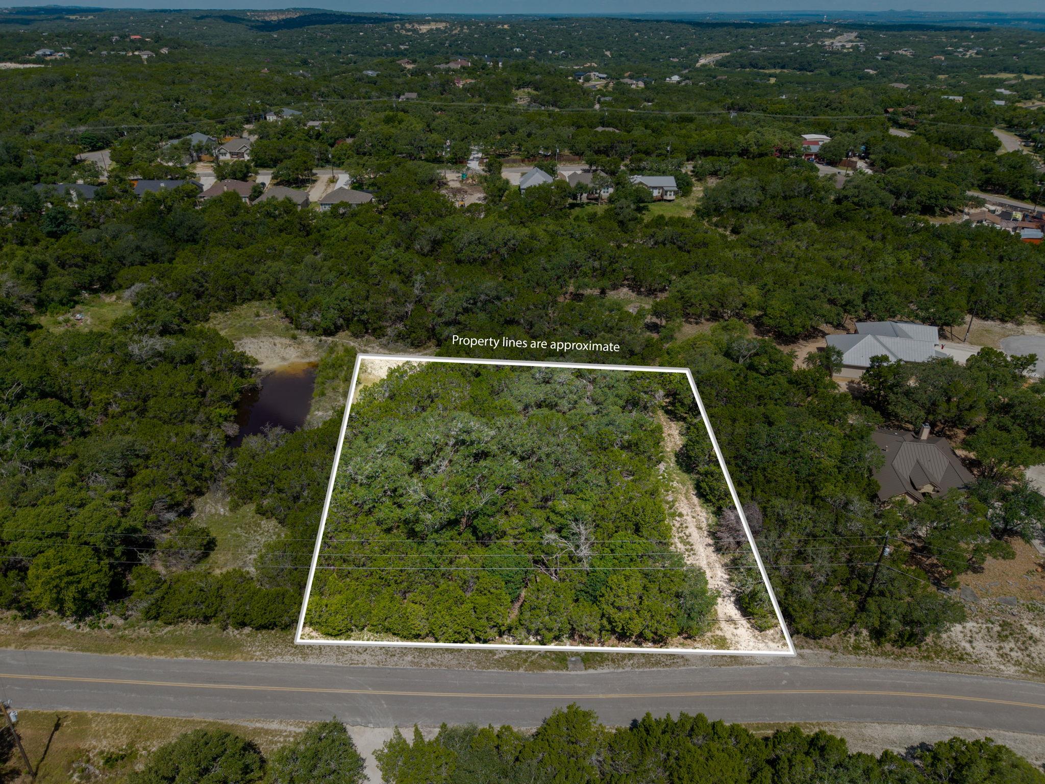 581 Gallagher Dr, Canyon Lake, TX 78133