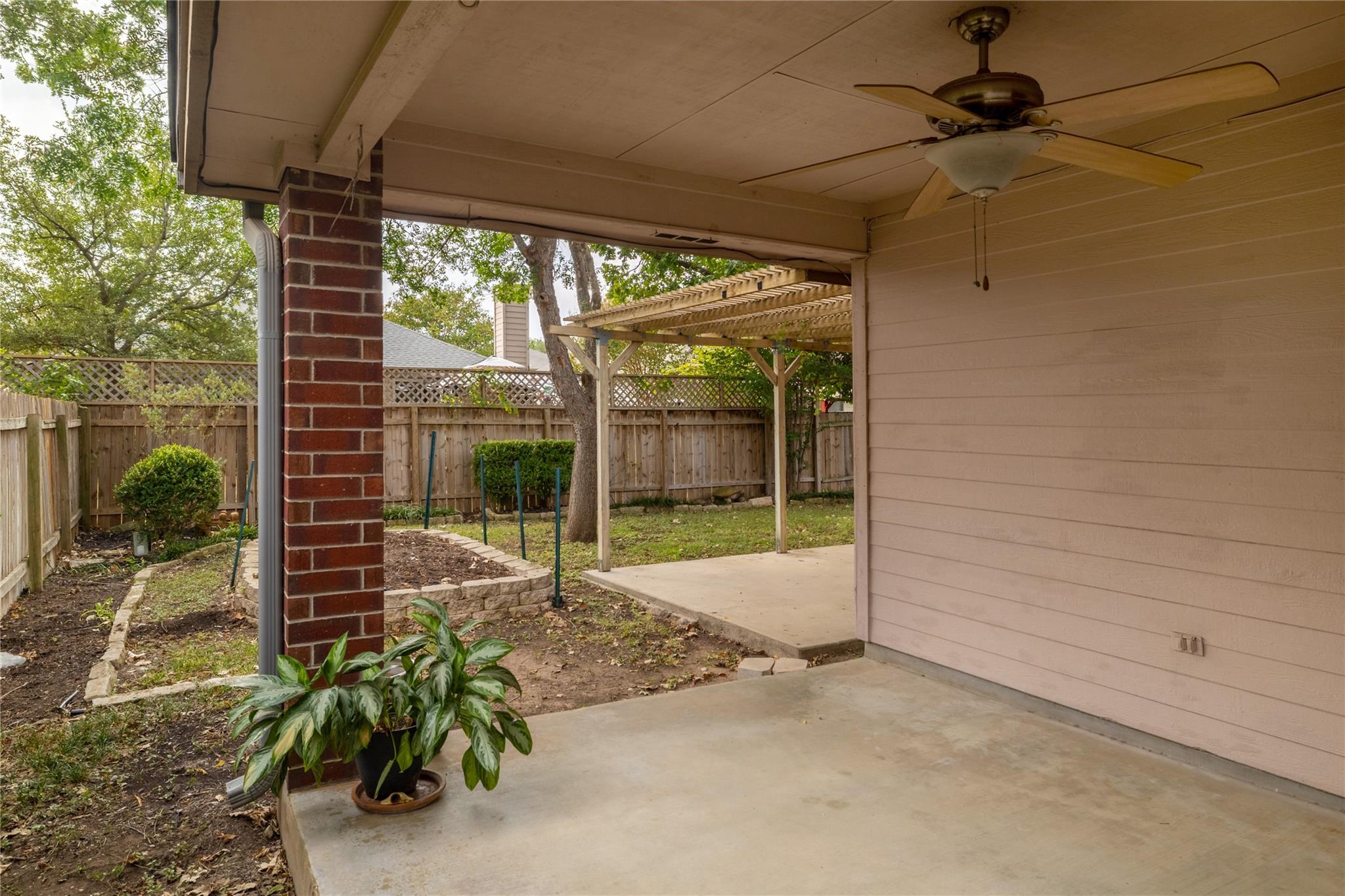 2309 Sycamore Trl, Round Rock, TX 78664