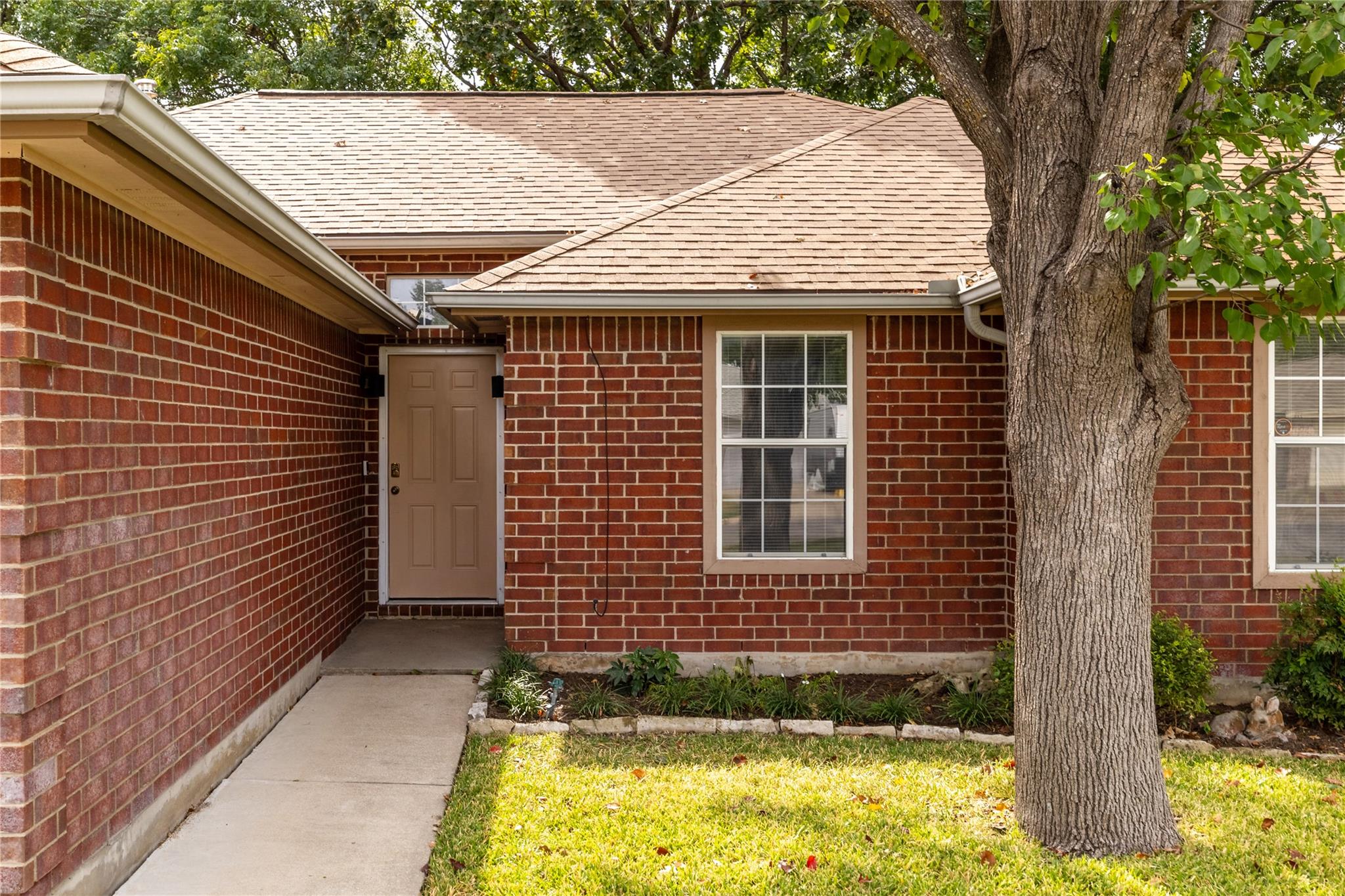 2309 Sycamore Trl, Round Rock, TX 78664