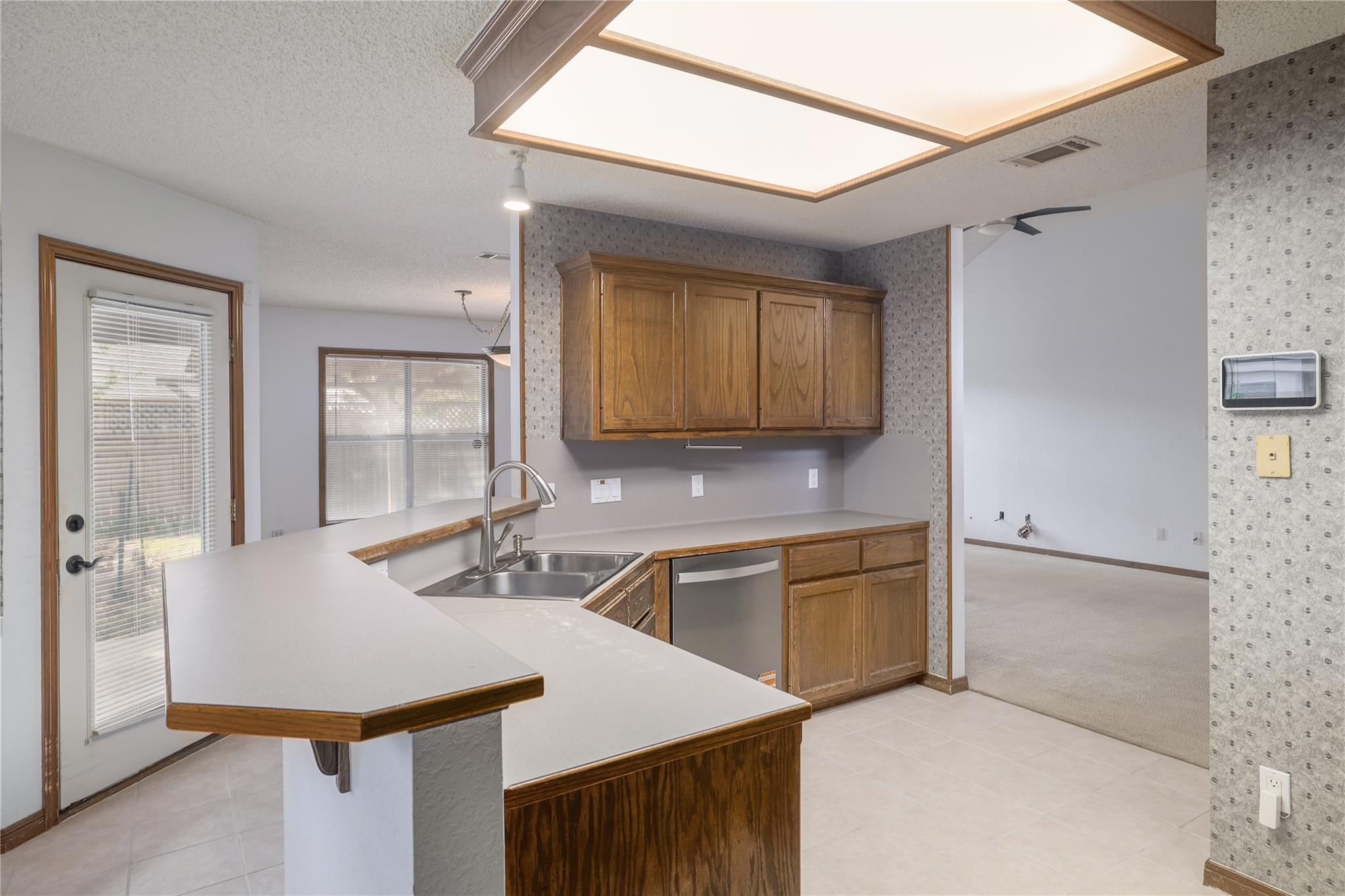 2309 Sycamore Trl, Round Rock, TX 78664