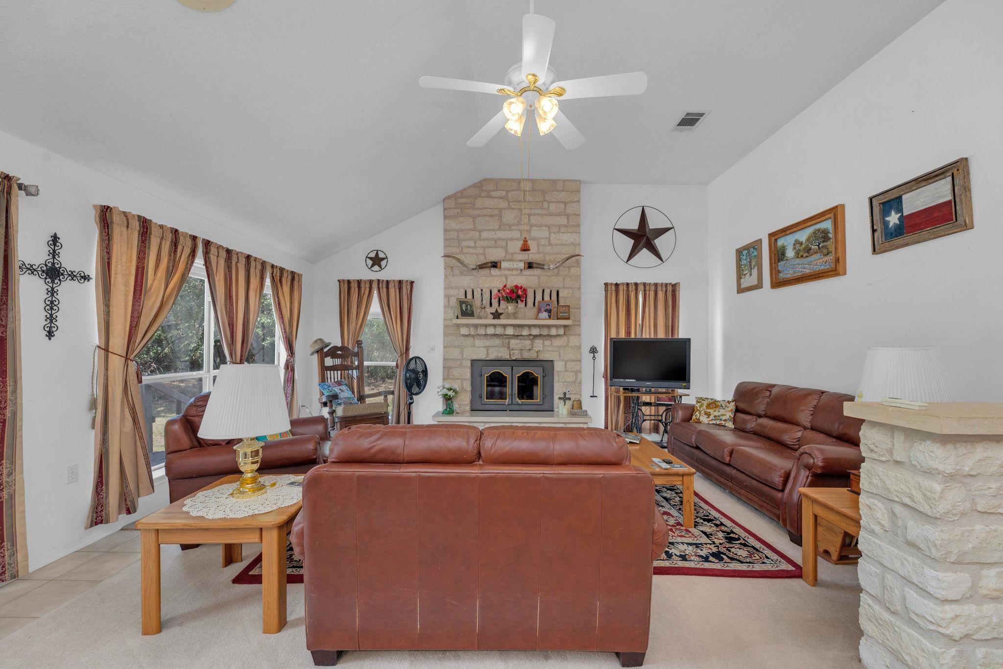 2105 Sam Bass Rd, Round Rock, TX 78681