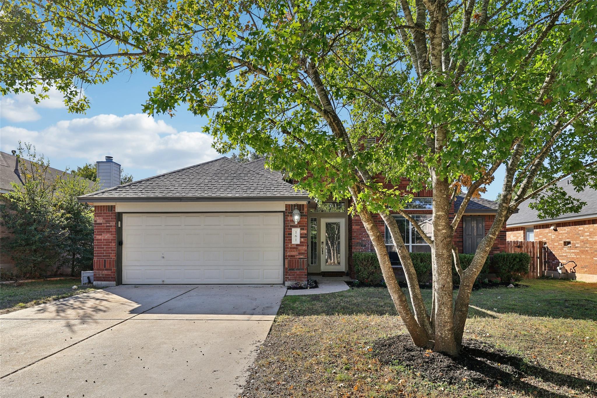 161 Clear Springs Holw, Buda, TX 78610