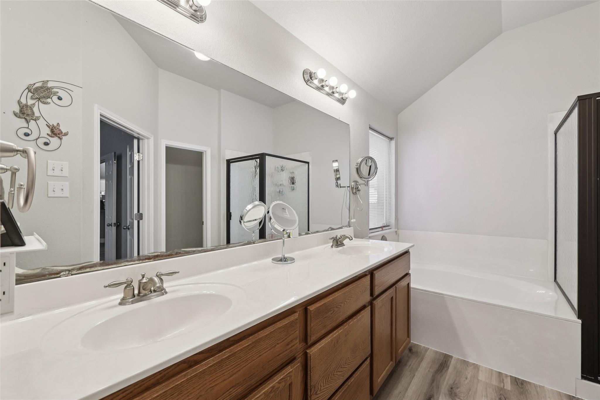 161 Clear Springs Holw, Buda, TX 78610