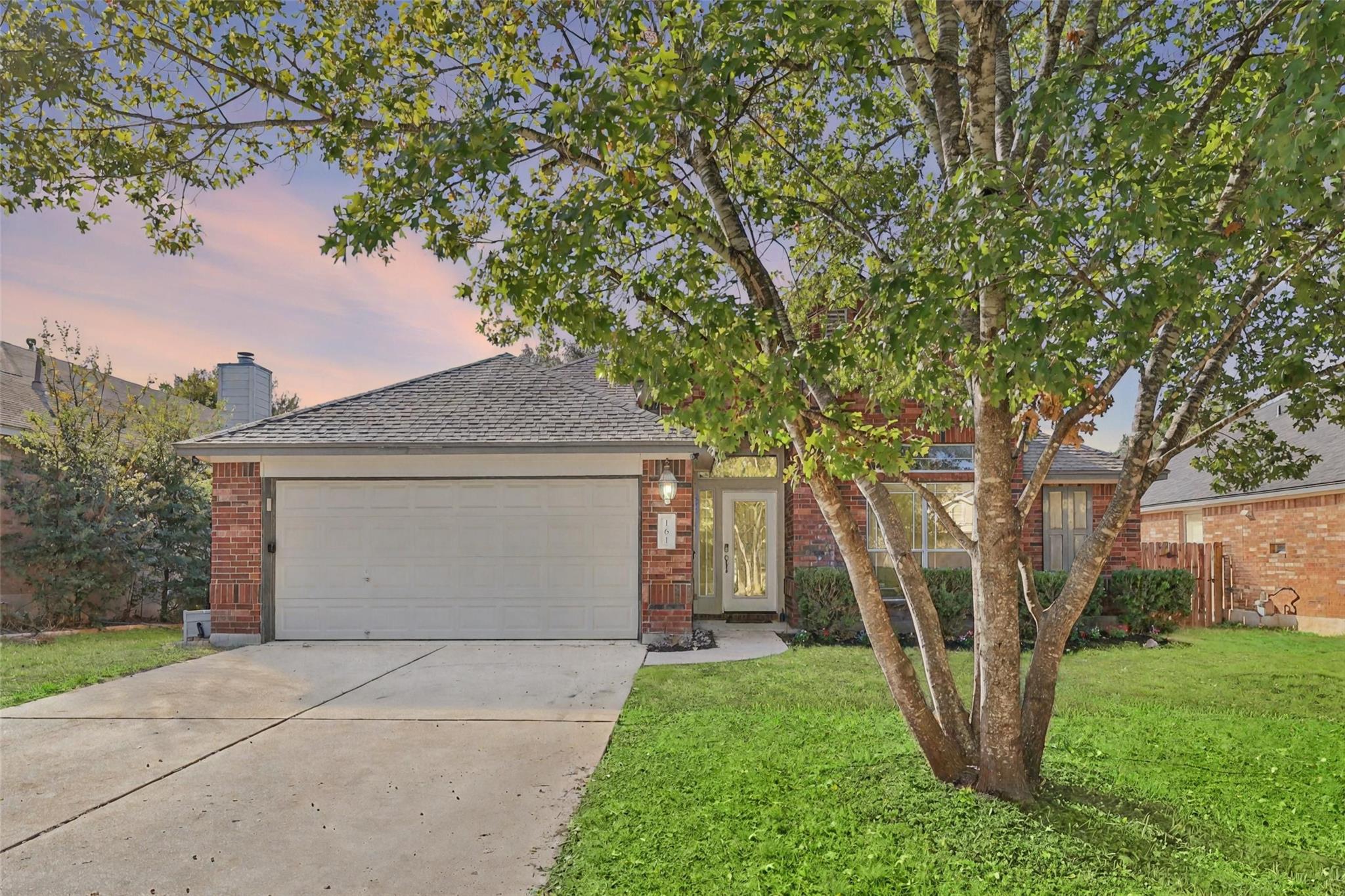 161 Clear Springs Holw, Buda, TX 78610