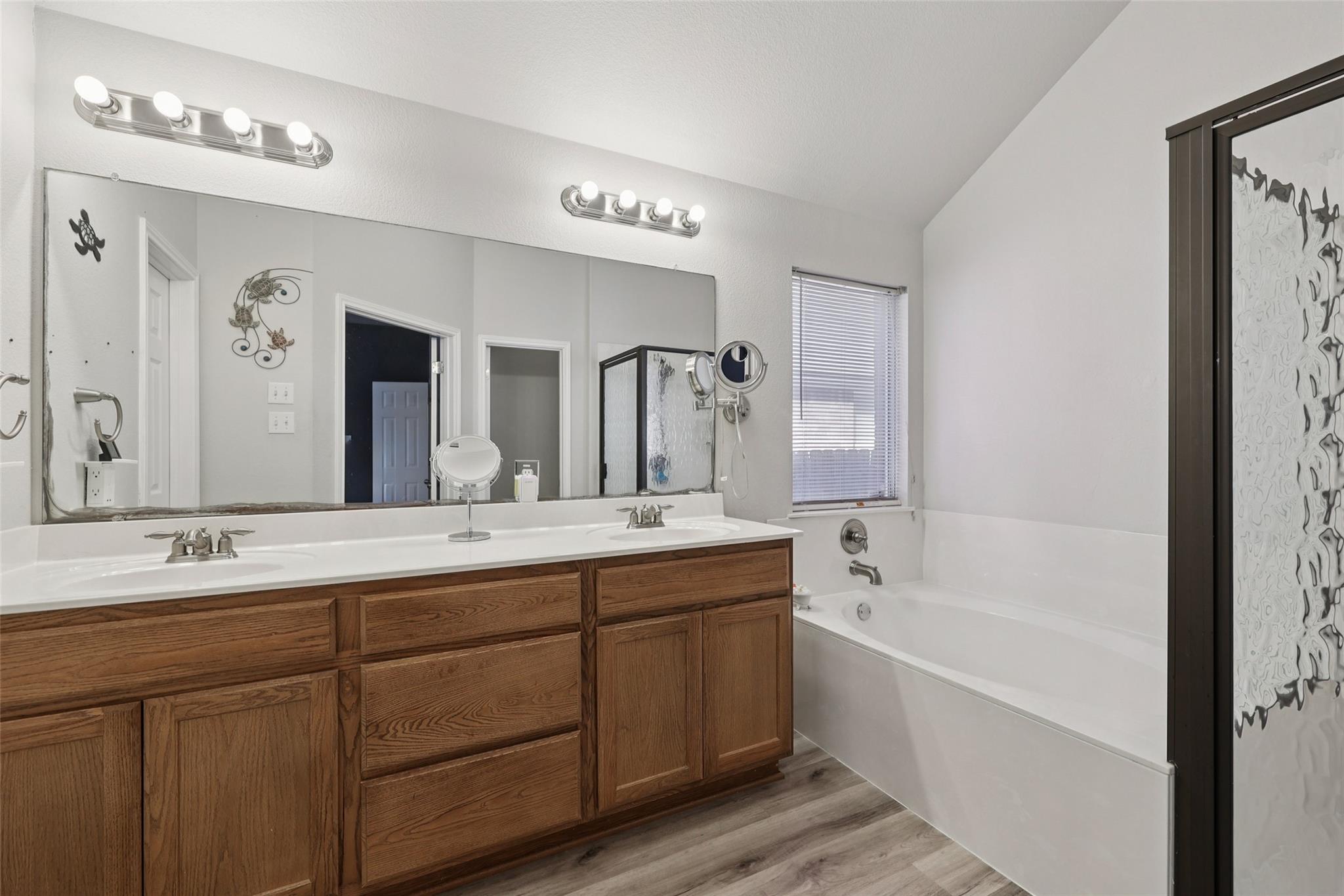 161 Clear Springs Holw, Buda, TX 78610