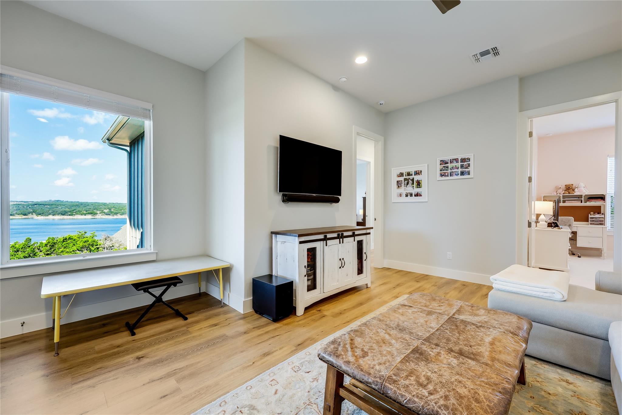 Point Venture, TX 78645