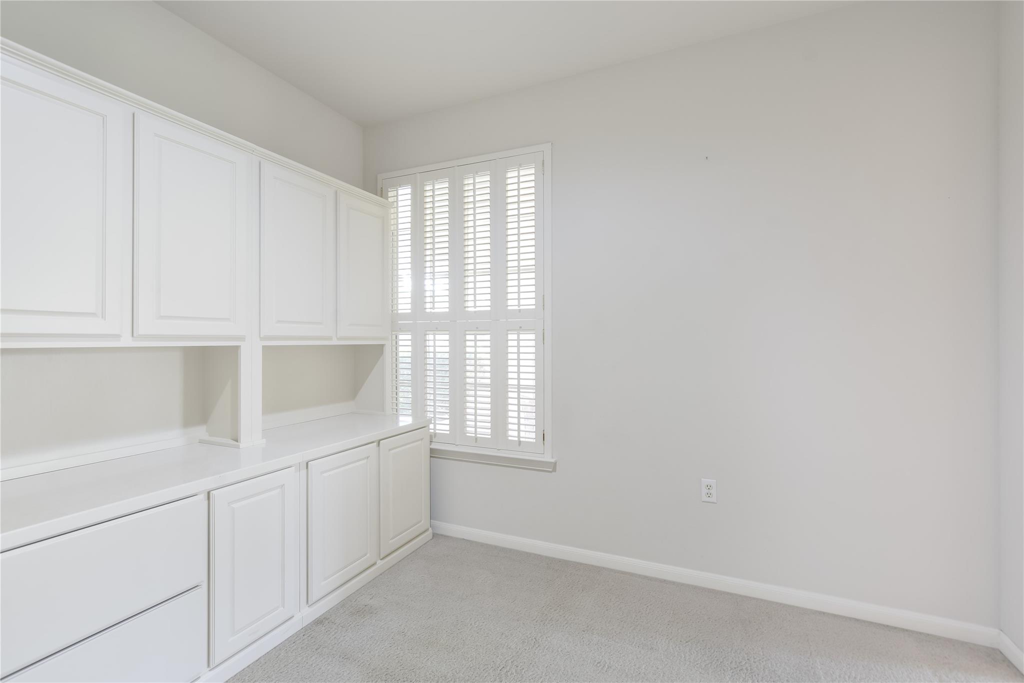 197 Trail Rider Way, Georgetown, TX 78633