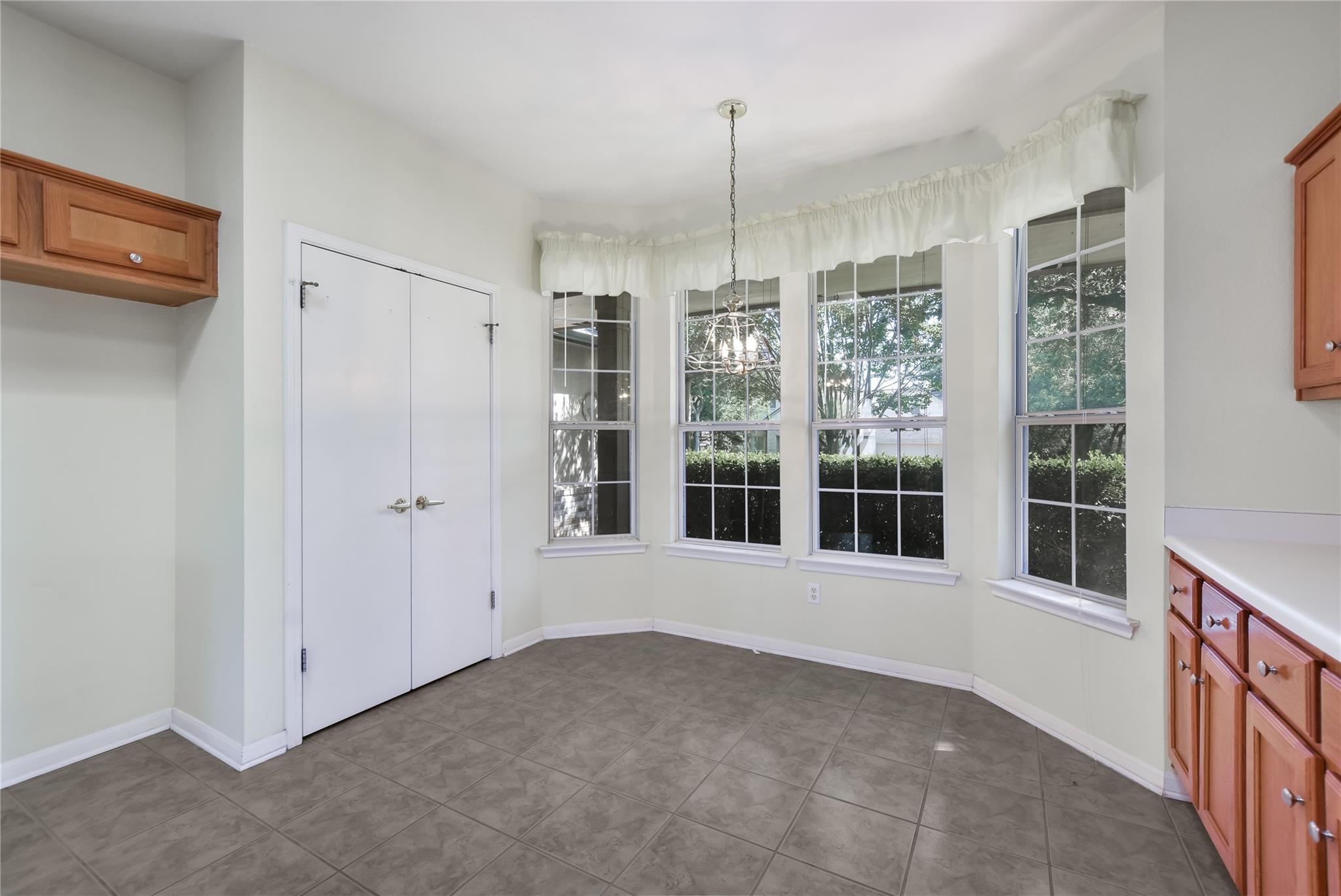 197 Trail Rider Way, Georgetown, TX 78633