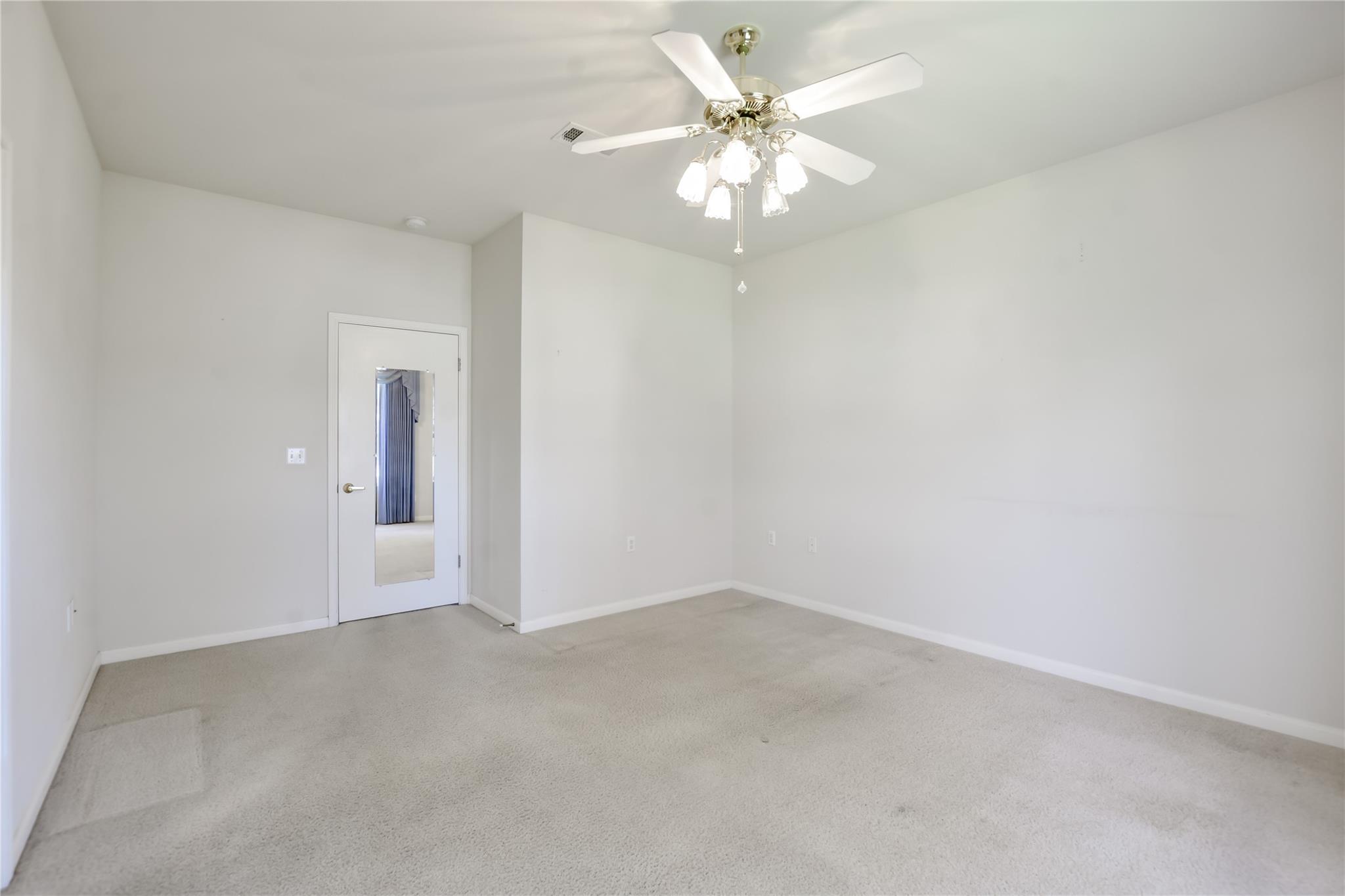 197 Trail Rider Way, Georgetown, TX 78633