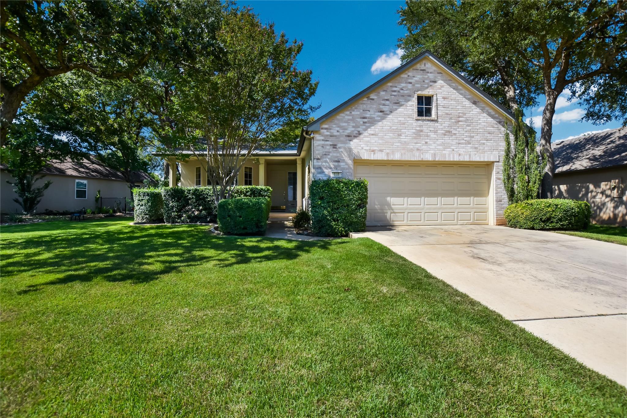 197 Trail Rider Way, Georgetown, TX 78633