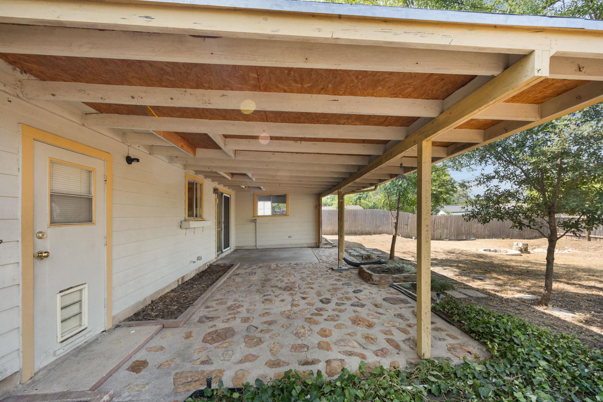 6906 Miranda Dr, Austin, TX 78752