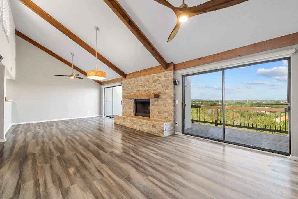 409 Hi There # J, Horseshoe Bay, TX 78657