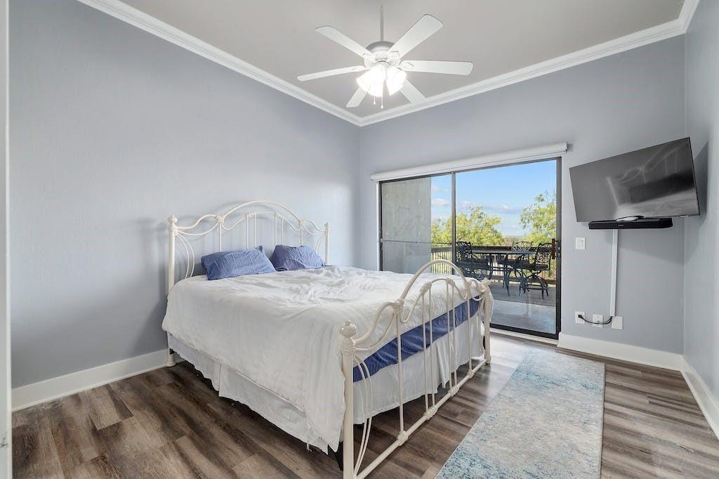 409 Hi There # J, Horseshoe Bay, TX 78657