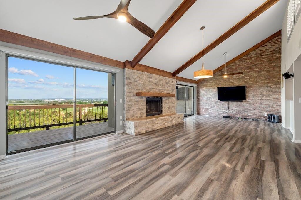 409 Hi There # J, Horseshoe Bay, TX 78657