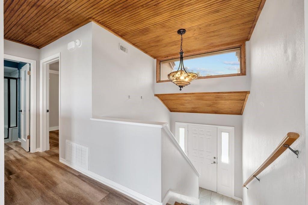 409 Hi There # J, Horseshoe Bay, TX 78657