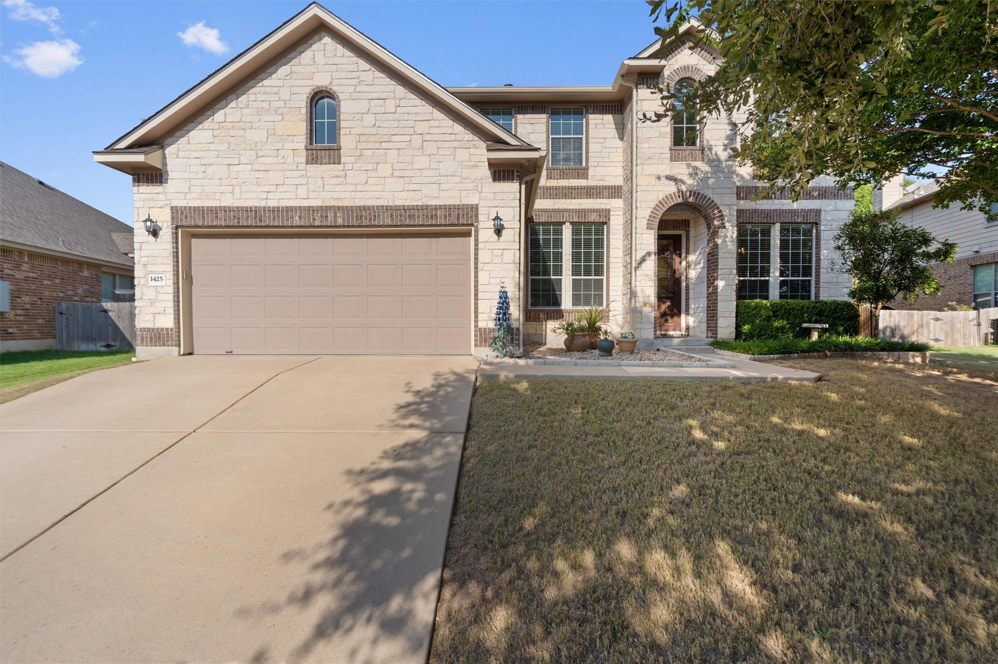 1425 Naranjo Dr, Georgetown, TX 78628
