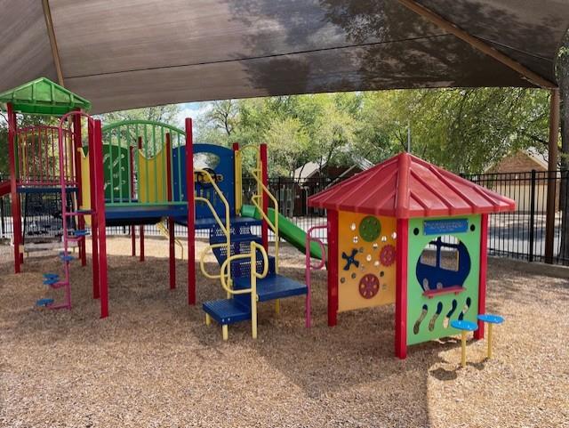 1800 Montana Sky Dr, Austin, TX 78727