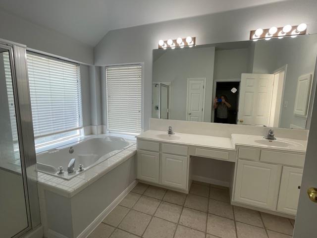 1800 Montana Sky Dr, Austin, TX 78727