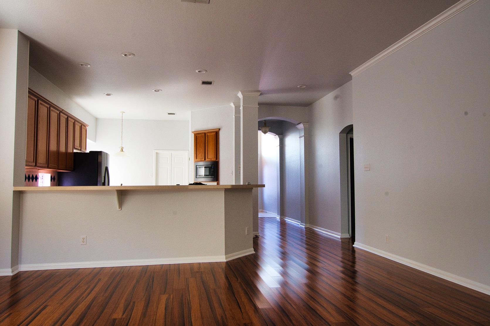 1800 Montana Sky Dr, Austin, TX 78727