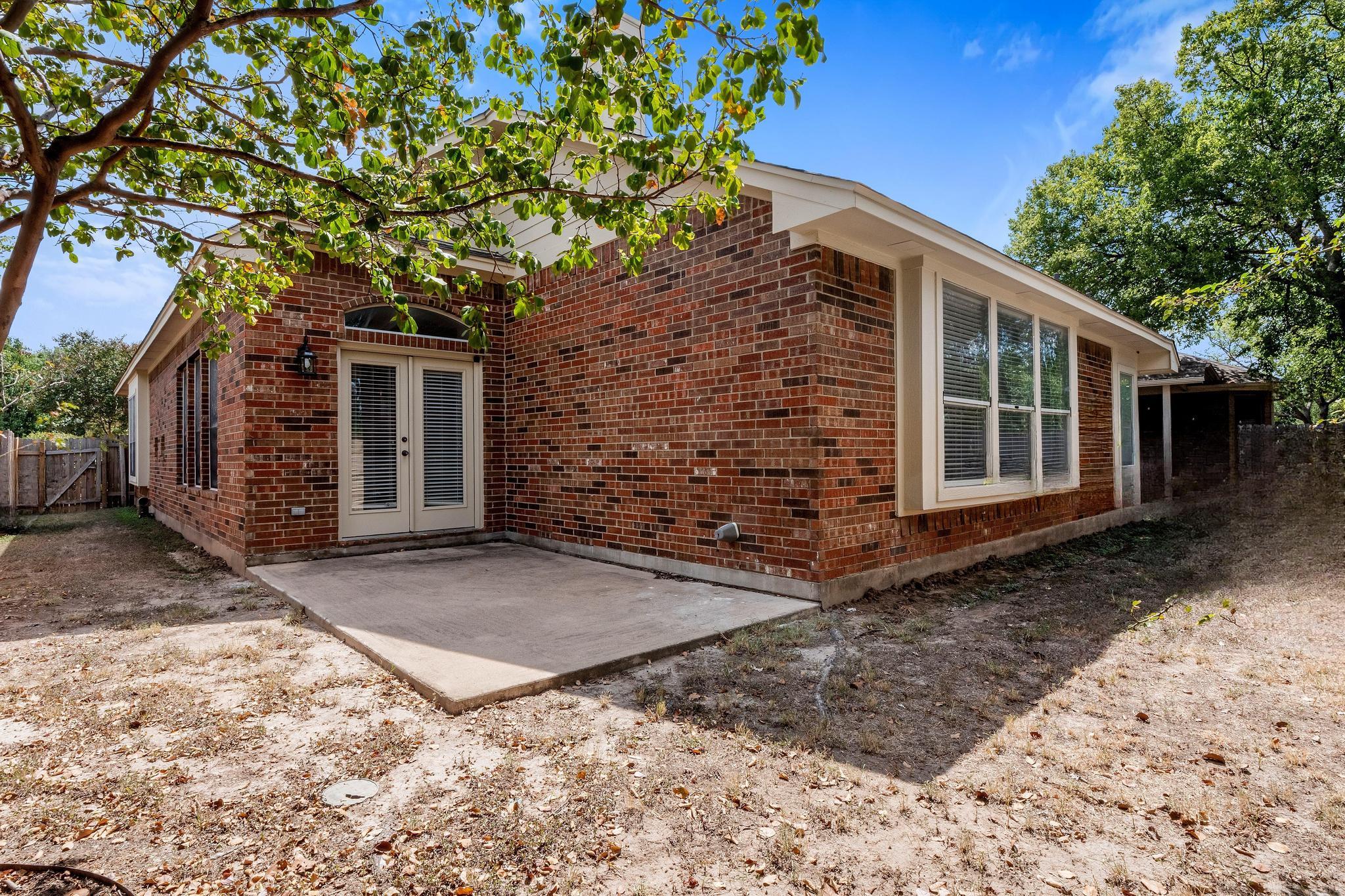 1800 Montana Sky Dr, Austin, TX 78727