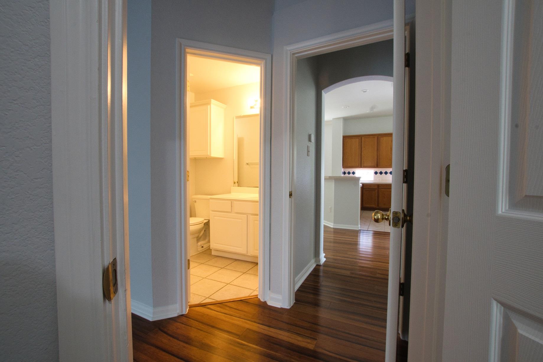 1800 Montana Sky Dr, Austin, TX 78727